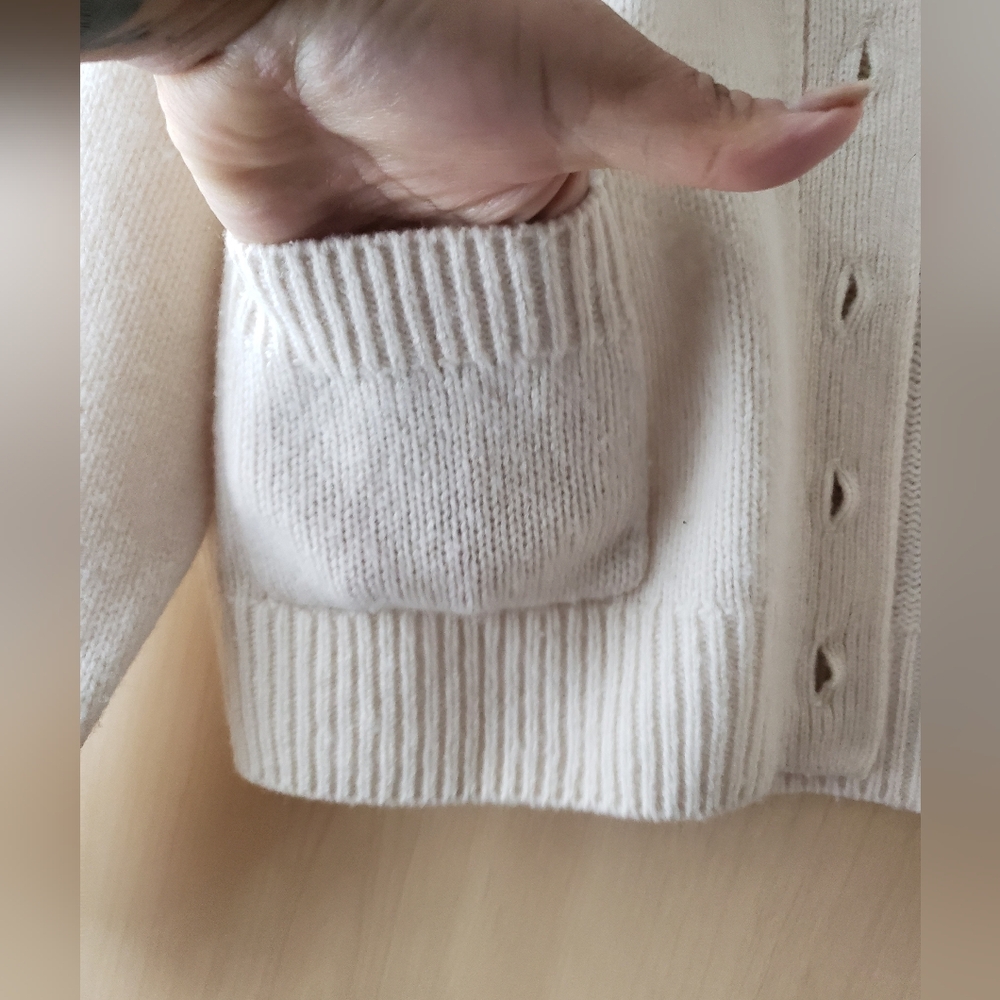 Zara 100% Wool Oversized Cream Button-Up Women's Sweater - Picture 7 of 12